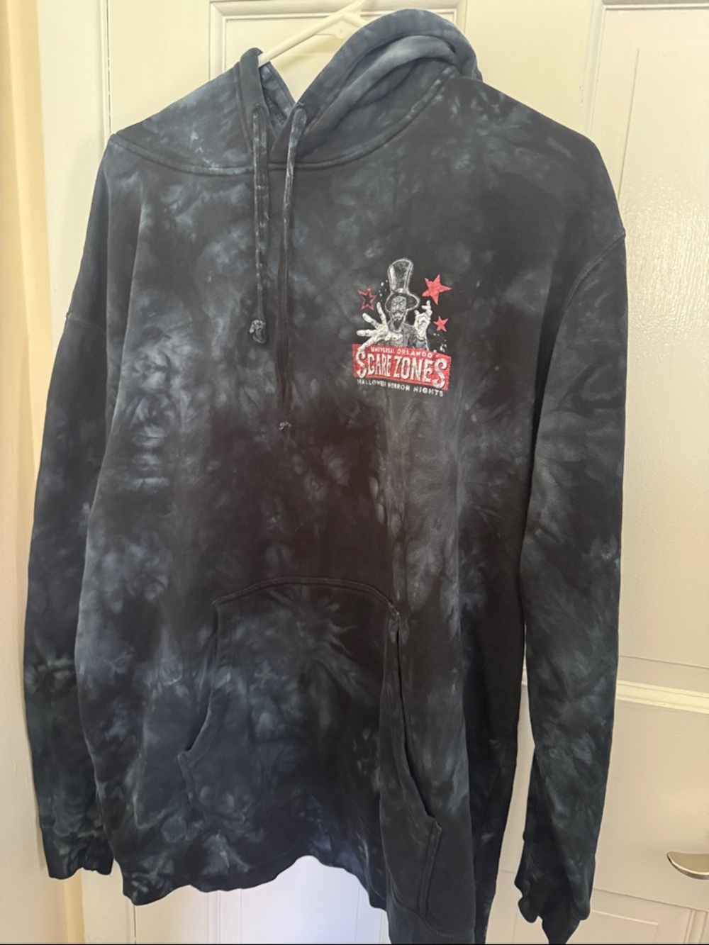 Universal Studios Halloween Horror Nights Black Tie-Dye Pullover Hoodie
